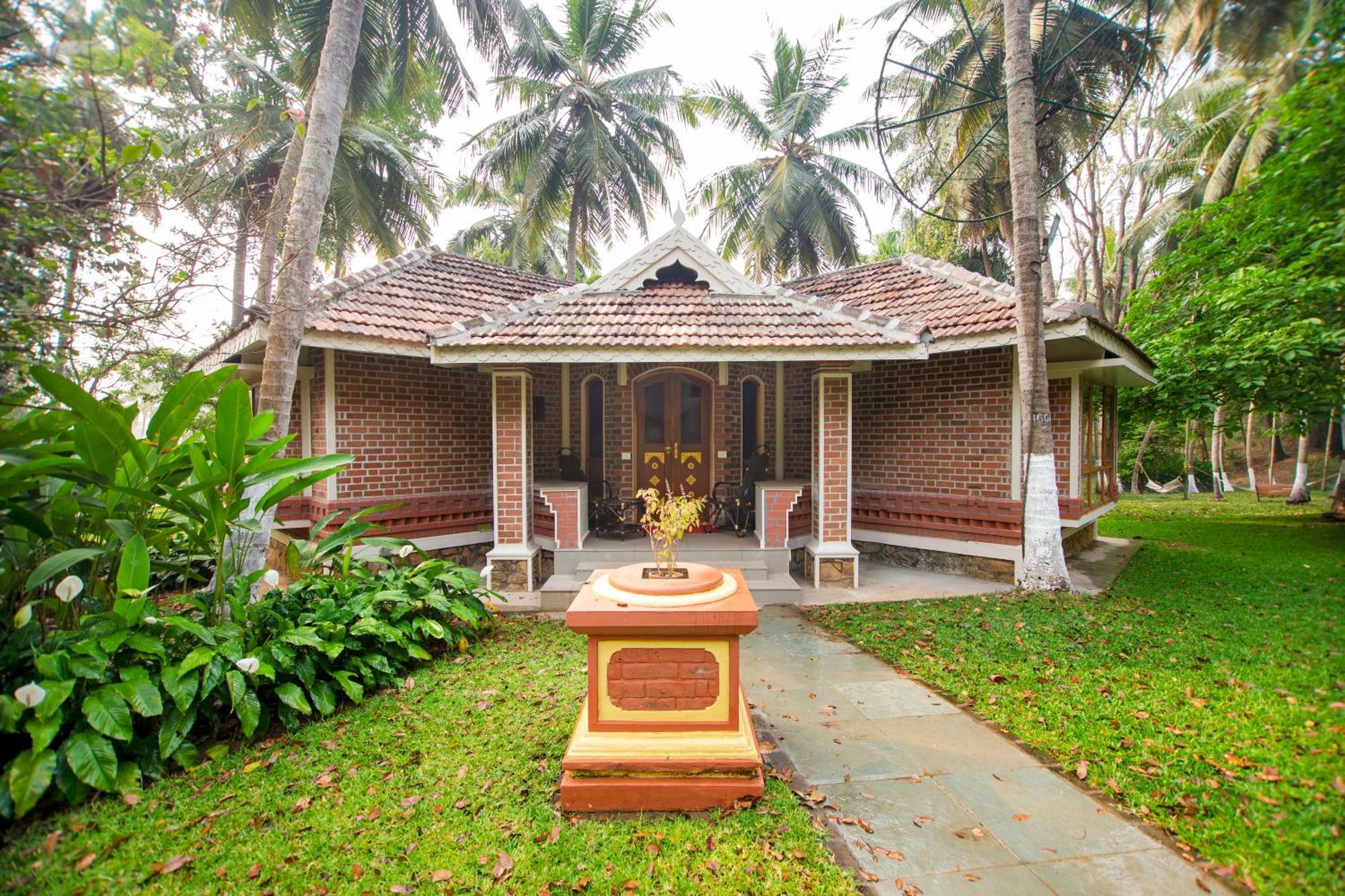 Kairali - The Ayurvedic Healing Village Палаккад Экстерьер фото