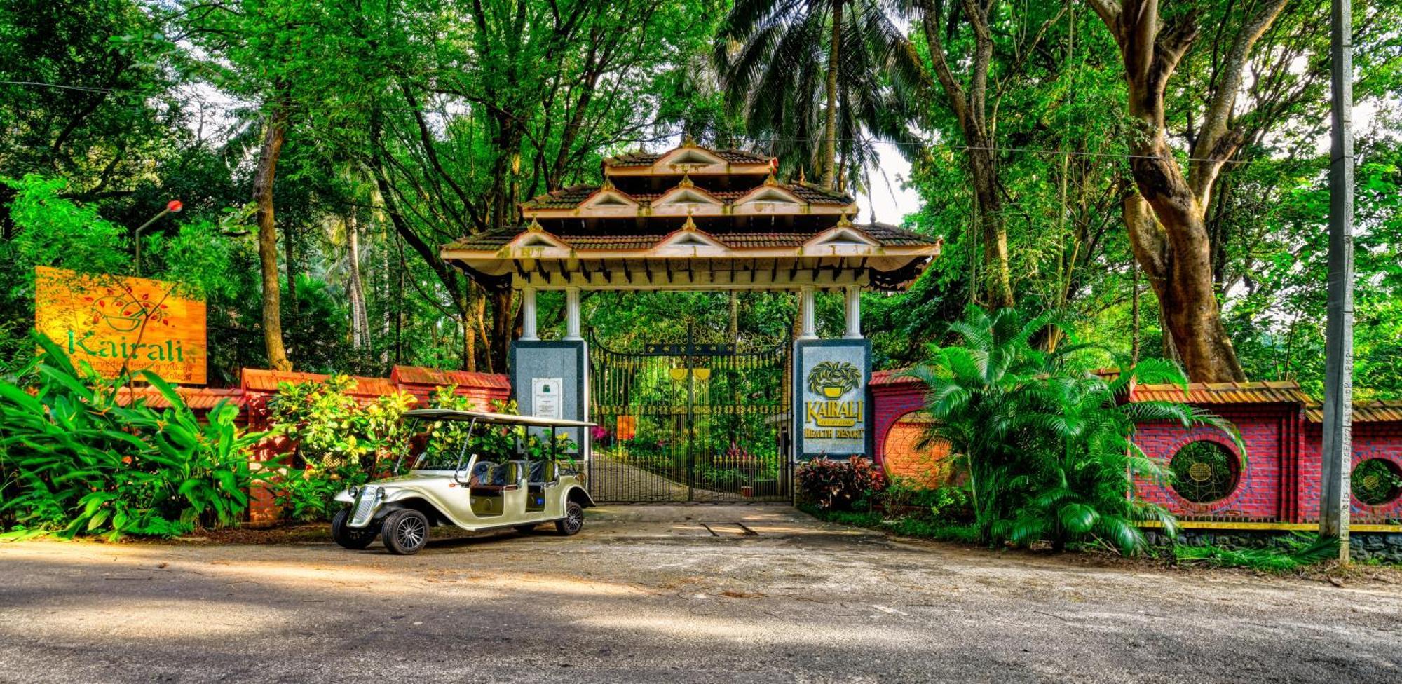 Kairali - The Ayurvedic Healing Village Палаккад Экстерьер фото