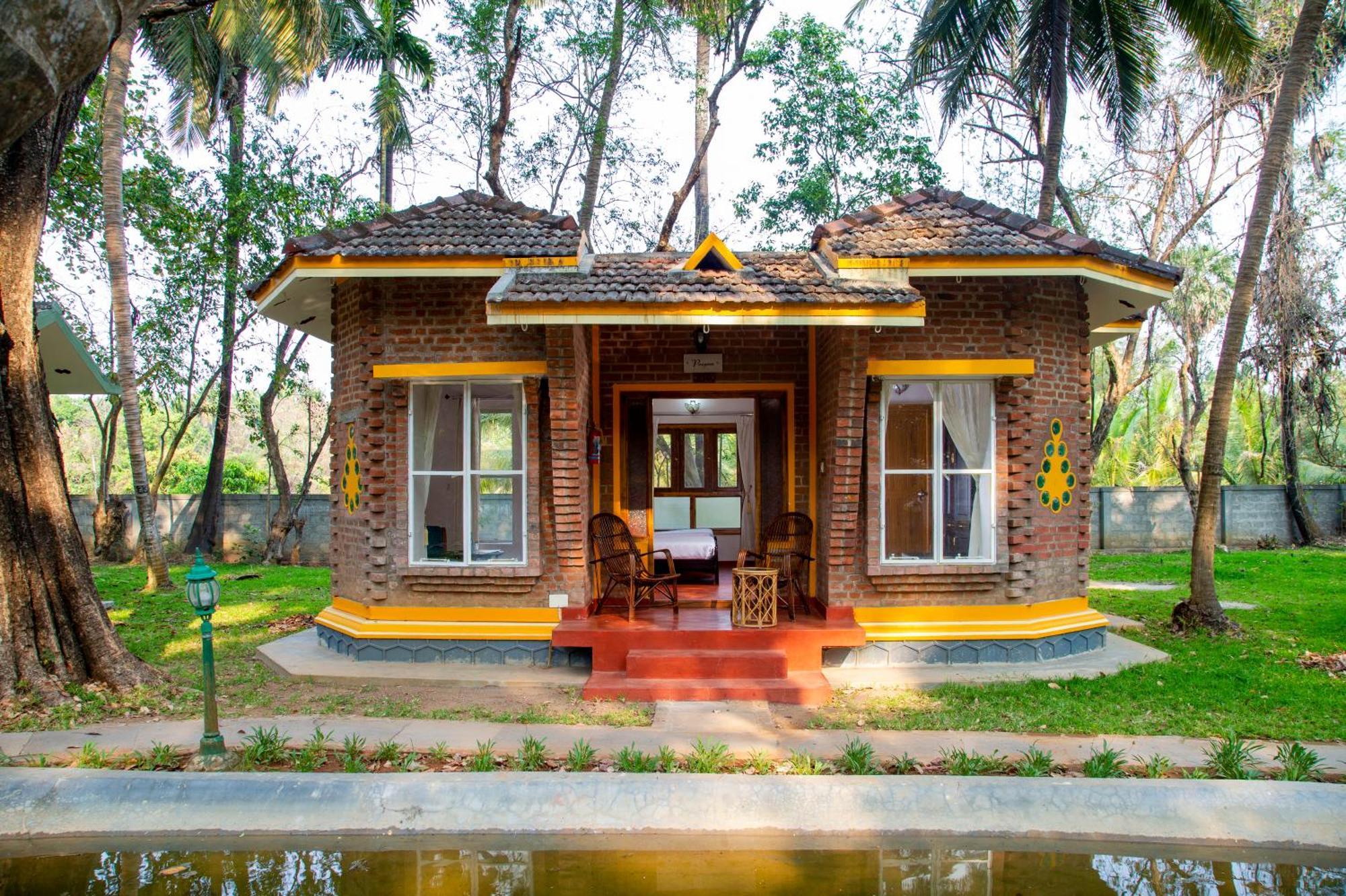 Kairali - The Ayurvedic Healing Village Палаккад Экстерьер фото